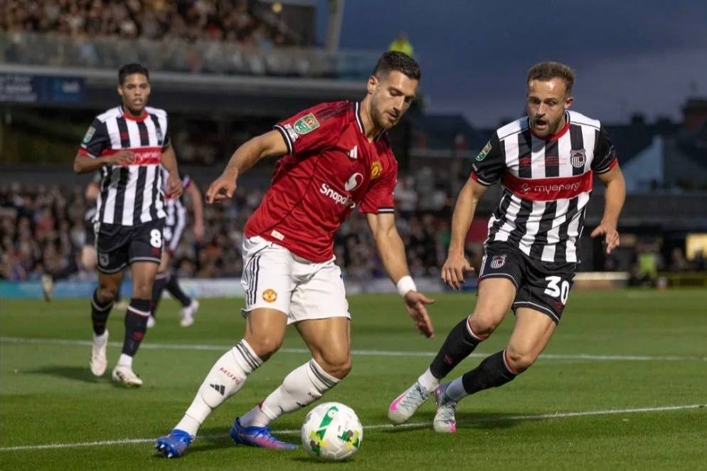 英足联确认格林斯比违规使用球员，但曼联无缘联赛杯重赛资格